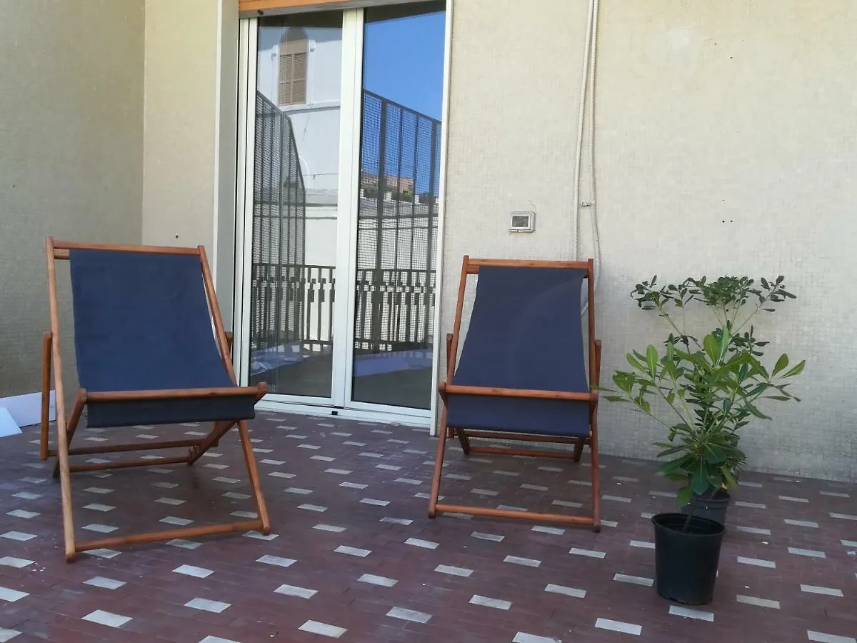 Guest house Mujie Design House Hotel Bari Italy
